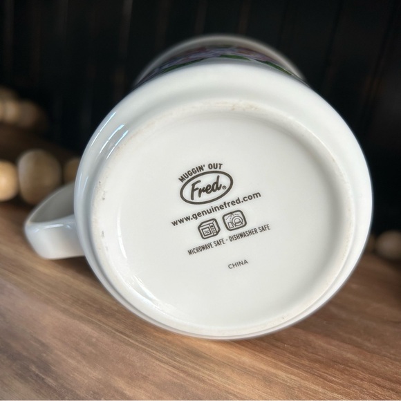 “Hung Over” Mug - Picture 4 of 4